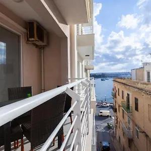  Appartement Seaside View Close To Ferries By Jl Malte