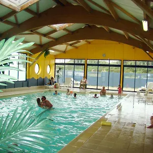  Camping Camping Les Genets France